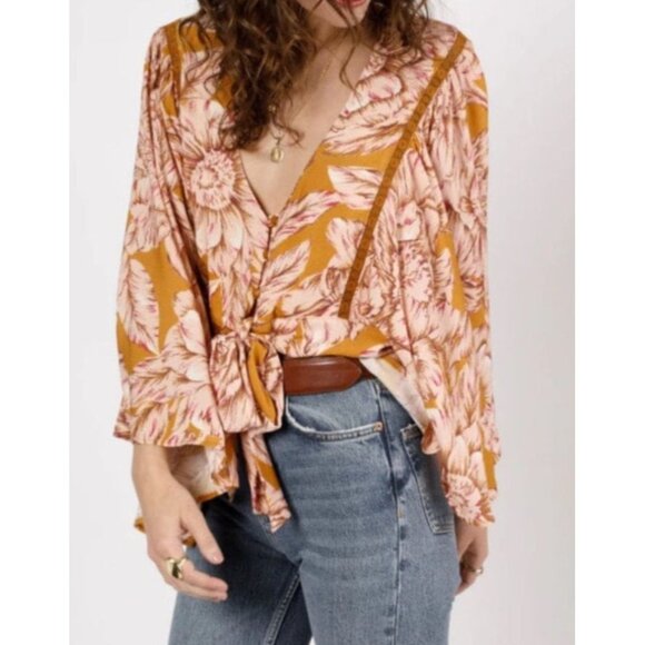 Band of the Free Libby Gold Floral Bell Sleeve Crop Top Sz XS Womens Yellow - Picture 14 of 15